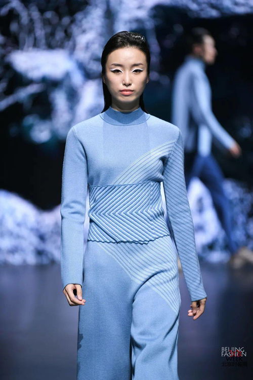 北京服裝學(xué)院教授 郭瑞萍 尚水 雪蓮21 22秋冬羊絨針織發(fā)布