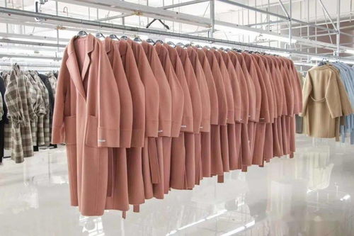 女人貴氣是秀外慧中,即使不施粉黛,也玲瓏剔透 服裝