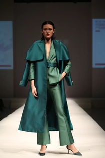 2019 高級定制服裝設計精品課程報名開啟，名額有限！兼顧皮革制品銷售實戰